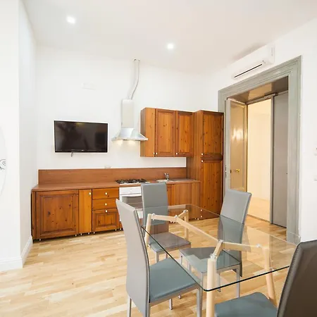 Eugenia E Donato * 那不勒斯