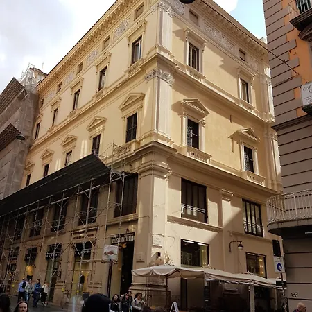 Eugenia E Donato Сasa de vacaciones Nápoles