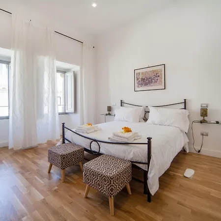 Eugenia E Donato Сasa de vacaciones Nápoles