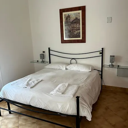 Eugenia E Donato Hébergement de vacances *